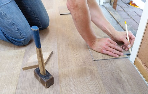 Services flooring